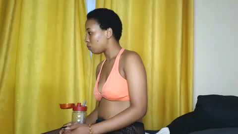 hunsweetpie online show from 10/16/25, 02:18