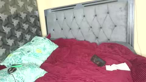 hunsweetpie online show from 03/08/26, 07:01