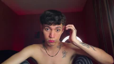 Snapshot of hunter_jagg chatting on 01/12/26, 01:22 hunter_jagg online show from 01/12/26, 01:22