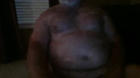 Snapshot of huntermark1 chatting on 09/15/25, 10:43 huntermark1 online show from 09/15/25, 10:43