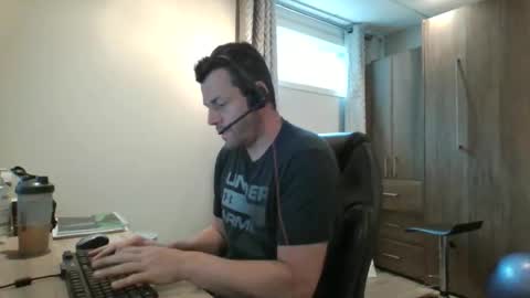 hurley7890 online show from 10/23/25, 03:11