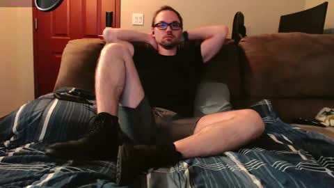 Husky Dad online show from 10/26/25, 03:23