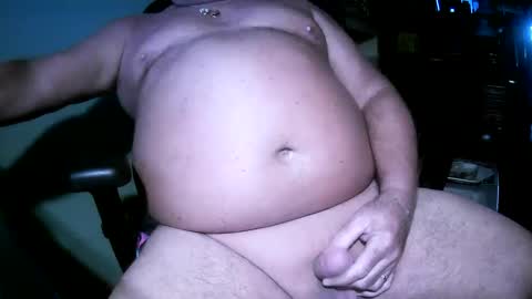 hwait121 online show from 09/30/25, 04:23