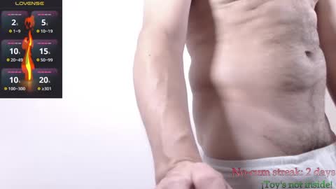 Snapshot of hxmister chatting on 09/08/25, 06:51 Andrew online show from 09/08/25, 06:51