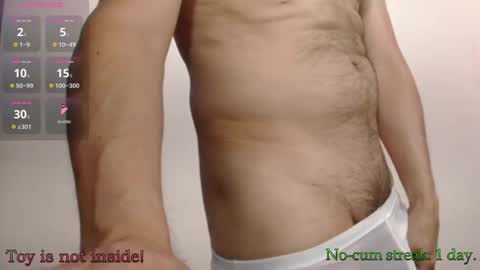 Snapshot of hxmister chatting on 03/04/26, 07:20 Andrew online show from 03/04/26, 07:20