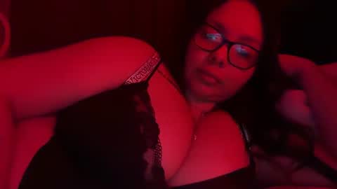 Snapshot of hxnnyyb chatting on 03/16/26, 03:34 Bex online show from 03/16/26, 03:34