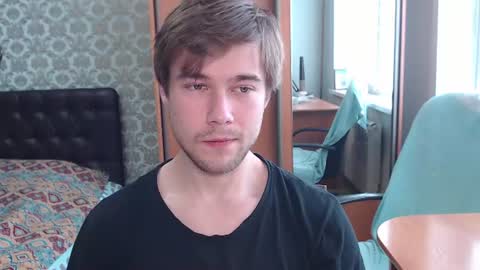 Tom online show from 06/10/26, 10:36
