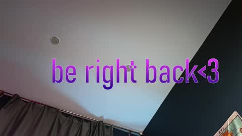 Snapshot of hyeon_jin chatting on 01/20/25, 12:15 Hyeon Jin online show from 01/20/25, 12:15