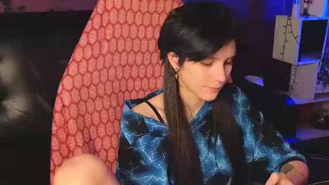 Snapshot of hyeon_jin chatting on 02/13/25, 03:29 Hyeon Jin online show from 02/13/25, 03:29