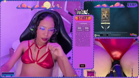 Snapshot of hyliebloom chatting on 01/14/25, 11:53 Ashley online show from 01/14/25, 11:53