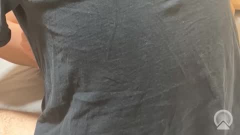 Snapshot of hyperfixation chatting on 12/18/25, 04:57 hyperfixation online show from 12/18/25, 04:57