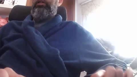 Hyperpau online show from 11/29/25, 07:44