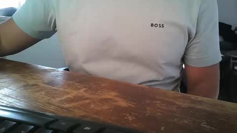 Snapshot of hypnoslutger chatting on 02/25/26, 12:48 hypnoslut online show from 02/25/26, 12:48