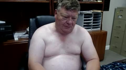 Snapshot of hypnotizing4u chatting on 07/08/26, 05:50 hypnotizing4u online show from 07/08/26, 05:50