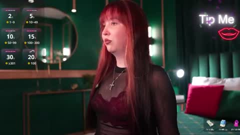 Call me Hyuna online show from 07/19/26, 04:27