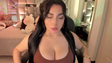 Snapshot of i_akane chatting on 10/25/25, 01:51 Akane online show from 10/25/25, 01:51