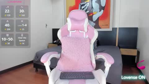 karoll online show from 10/28/25, 07:49