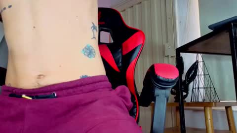 Snapshot of i_am_kelvis_ chatting on 02/03/26, 07:41 kelvis online show from 02/03/26, 07:41