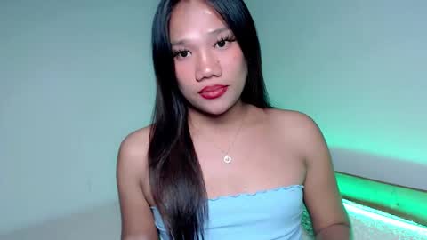 Snapshot of i_amdivine22 chatting on 10/05/25, 08:18 Divine Mercy online show from 10/05/25, 08:18