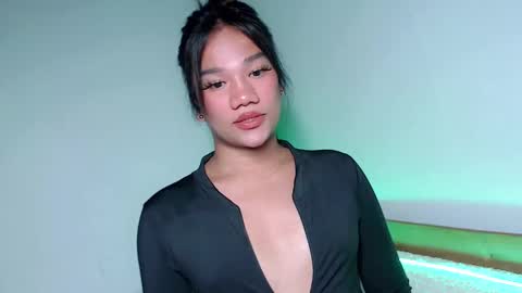 Snapshot of i_amdivine22 chatting on 11/05/25, 05:29 Divine Mercy online show from 11/05/25, 05:29