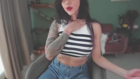 Lana Banana online show from 01/23/25, 10:44