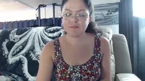 Snapshot of i_fetishize_u chatting on 04/15/26, 07:58 ShortStuff online show from 04/15/26, 07:58