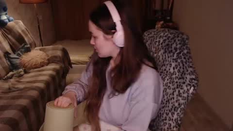 elisabeth online show from 12/12/24, 02:44