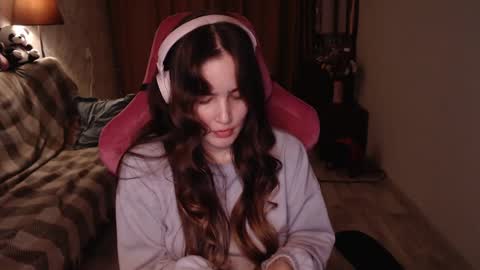 elisabeth online show from 12/17/24, 03:28