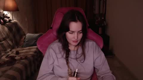 elisabeth online show from 12/18/24, 11:02