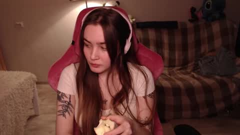 elisabeth online show from 01/23/25, 04:15