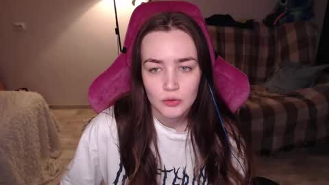 elisabeth online show from 01/30/25, 04:13