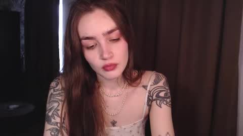 elisabeth online show from 09/26/25, 12:53