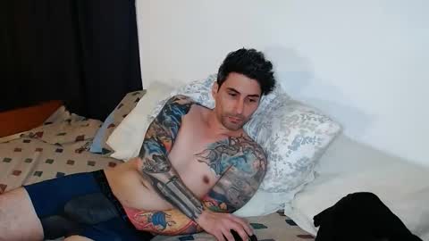 Snapshot of i_man_van chatting on 03/18/26, 02:37 Rylan Chase online show from 03/18/26, 02:37