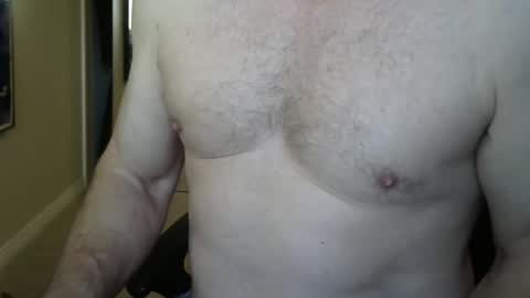 Snapshot of i_was_a_shy_dad chatting on 12/14/25, 11:09 i_was_a_shy_dad online show from 12/14/25, 11:09