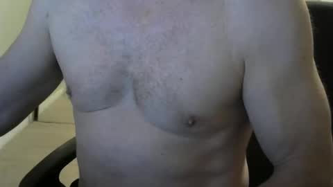 Snapshot of i_was_a_shy_dad chatting on 02/09/26, 02:32 i_was_a_shy_dad online show from 02/09/26, 02:32