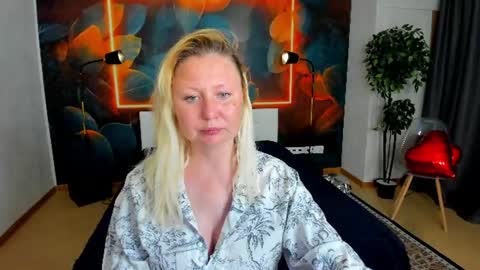 Samanta online show from 06/25/26, 01:27