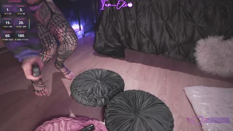       online show from 11/06/25, 11:26