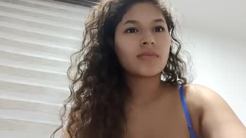 Snapshot of iam_nikki chatting on 02/14/25, 01:34 On instagram Imm  NikkiHelp me reach 100 likes online show from 02/14/25, 01:34