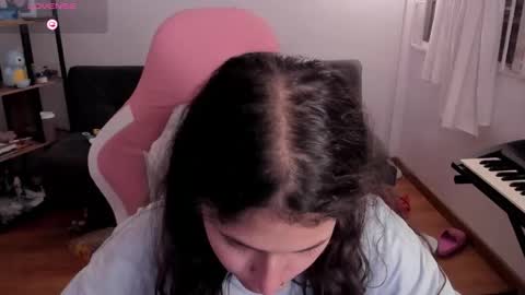 Snapshot of iam_nikki chatting on 02/04/26, 04:51 On instagram Imm NikkiHelp me reach 100 likes online show from 02/04/26, 04:51