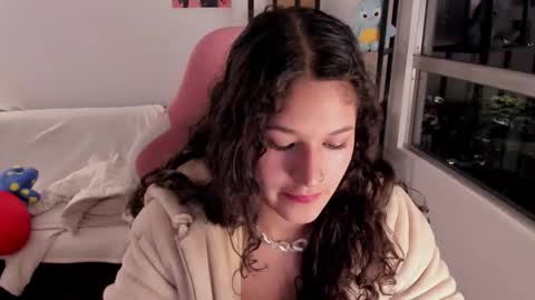 Snapshot of iam_nikki chatting on 02/23/26, 04:32 On instagram Imm NikkiHelp me reach 100 likes online show from 02/23/26, 04:32