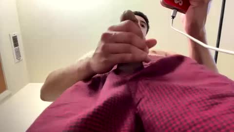 iam_papa187 online show from 03/05/25, 12:38