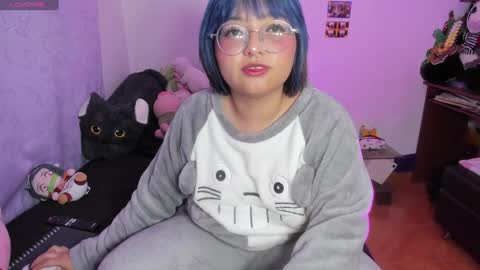 Zoe 3 online show from 01/29/25, 11:04