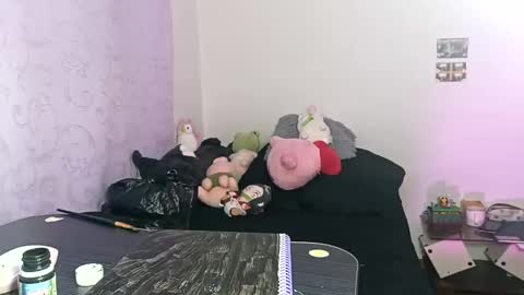 Zoe 3 online show from 02/01/25, 01:23