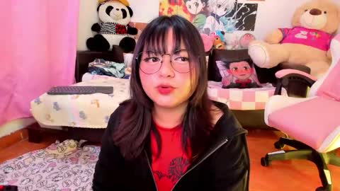 Snapshot of iam_zoechan chatting on 02/04/26, 12:27 Zoe 3 online show from 02/04/26, 12:27