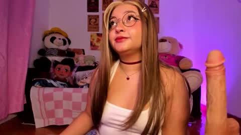 Snapshot of iam_zoechan chatting on 02/27/26, 10:48 Zoe 3 online show from 02/27/26, 10:48