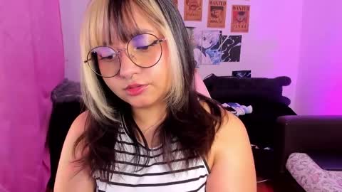 Snapshot of iam_zoechan chatting on 03/31/26, 09:43 Zoe 3 online show from 03/31/26, 09:43