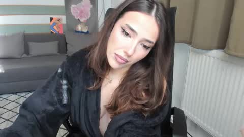 Baby Gal online show from 11/26/25, 07:31