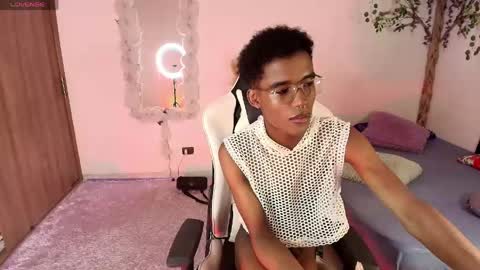 iamandrey_ online show from 06/02/26, 01:18