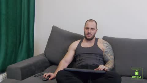 Snapshot of iambigballs19 chatting on 03/23/26, 10:03 claudeloflex onlyfans online show from 03/23/26, 10:03