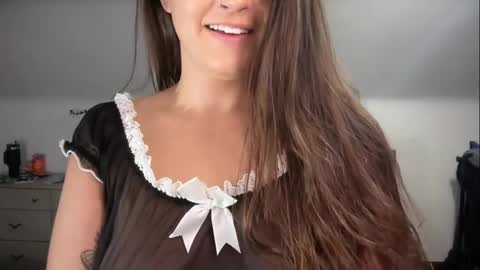 Crystal online show from 11/23/25, 05:40